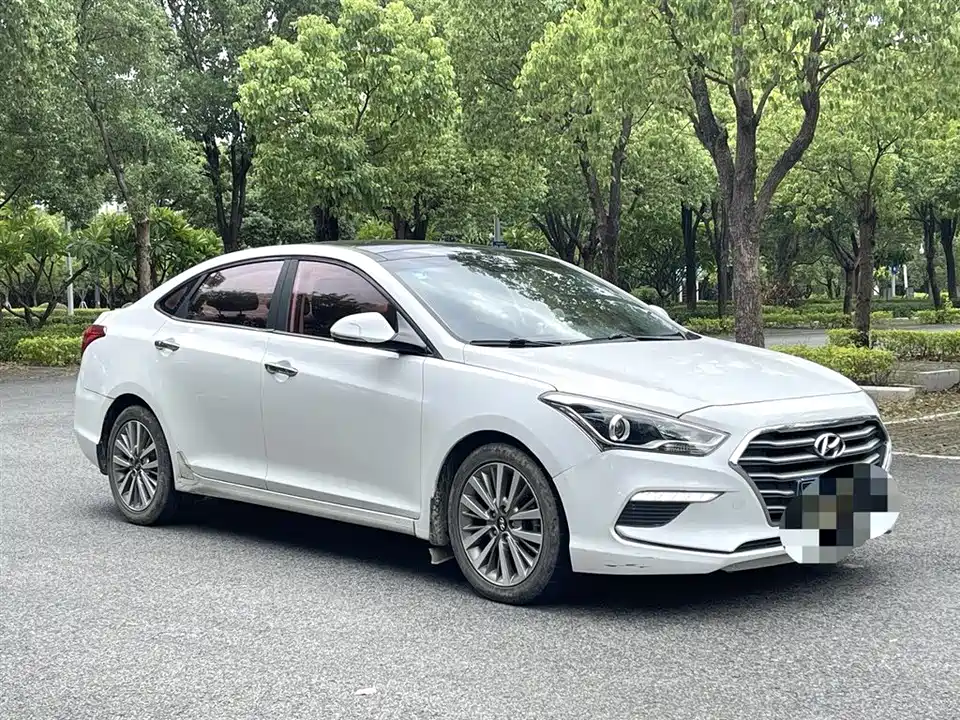 Hyundai Name picture