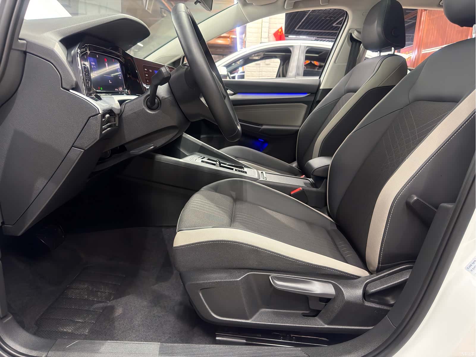 Volkswagen Golf, 2022 12