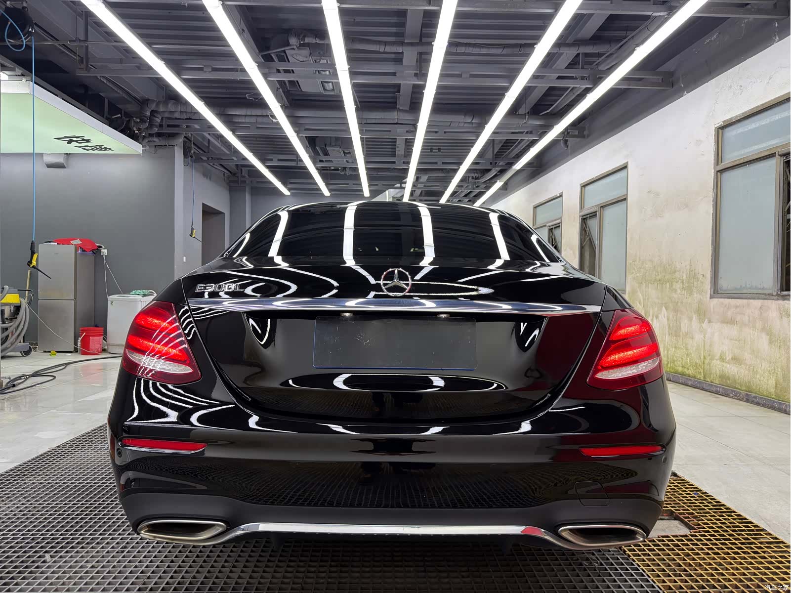 Mercedes-Benz E-Class, 2018 6
