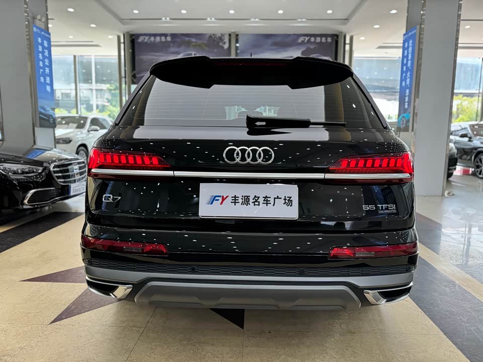 Audi Q7 Audi Q7