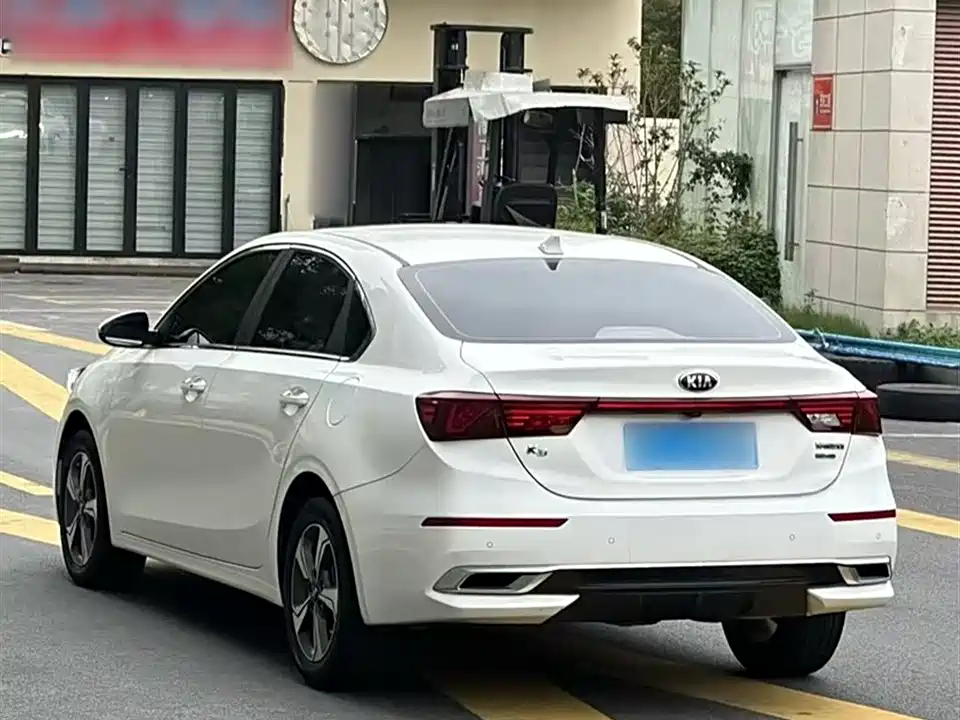 Kia K3