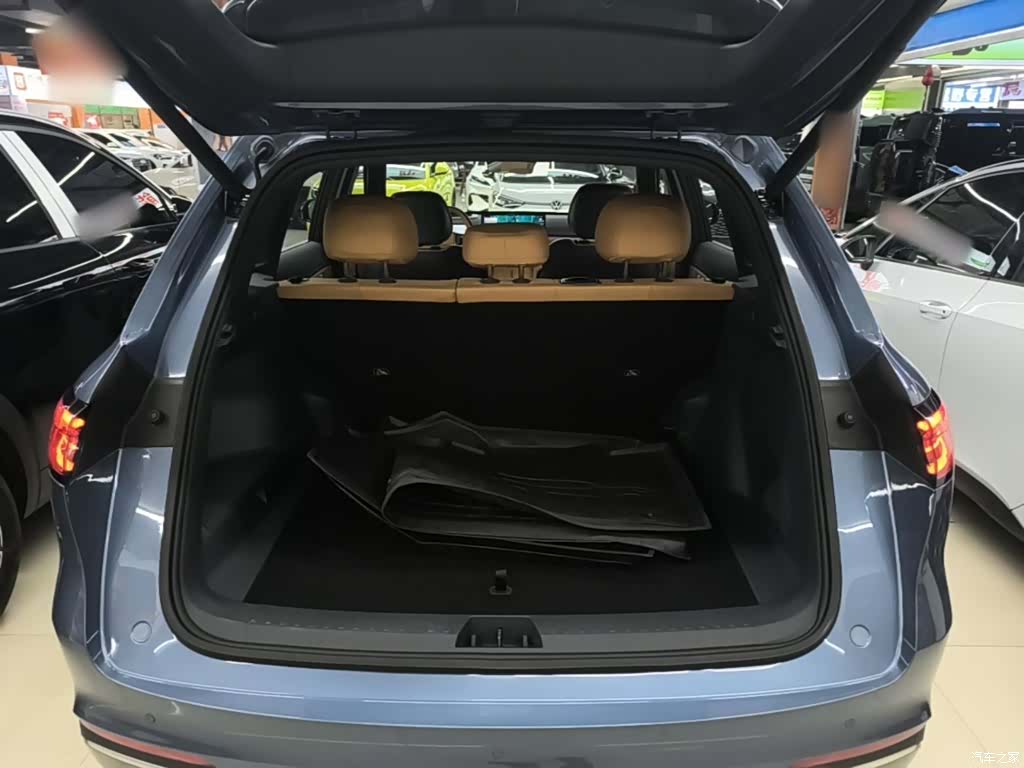 Geely 7, 2025 19