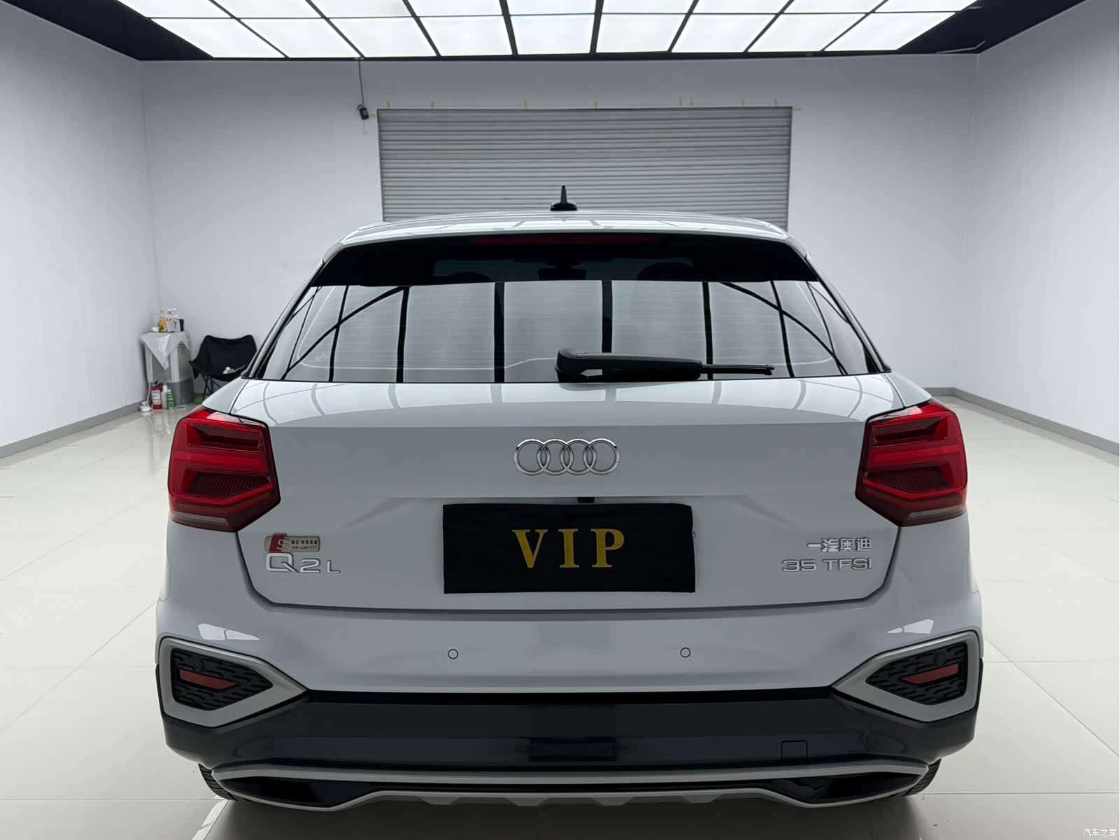 Audi Q2L, 2022 все фото