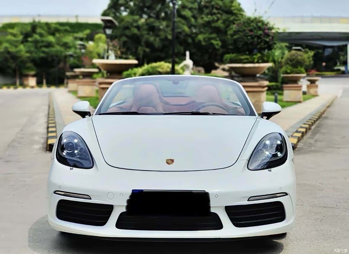 Porsche Boxster, 2022 2