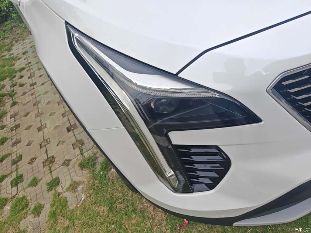 Cadillac XT4, 2019 13