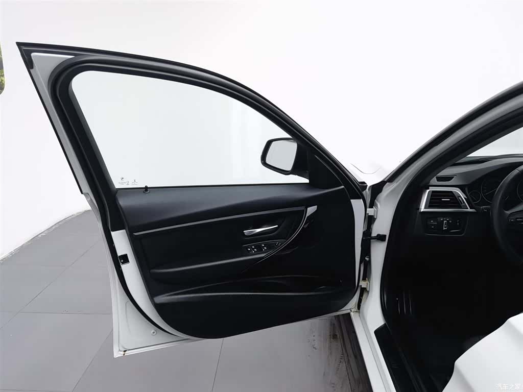 BMW 3 Series, 2017 8
