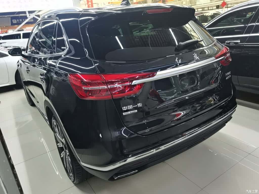 Hongqi HS5, 2023 все фото