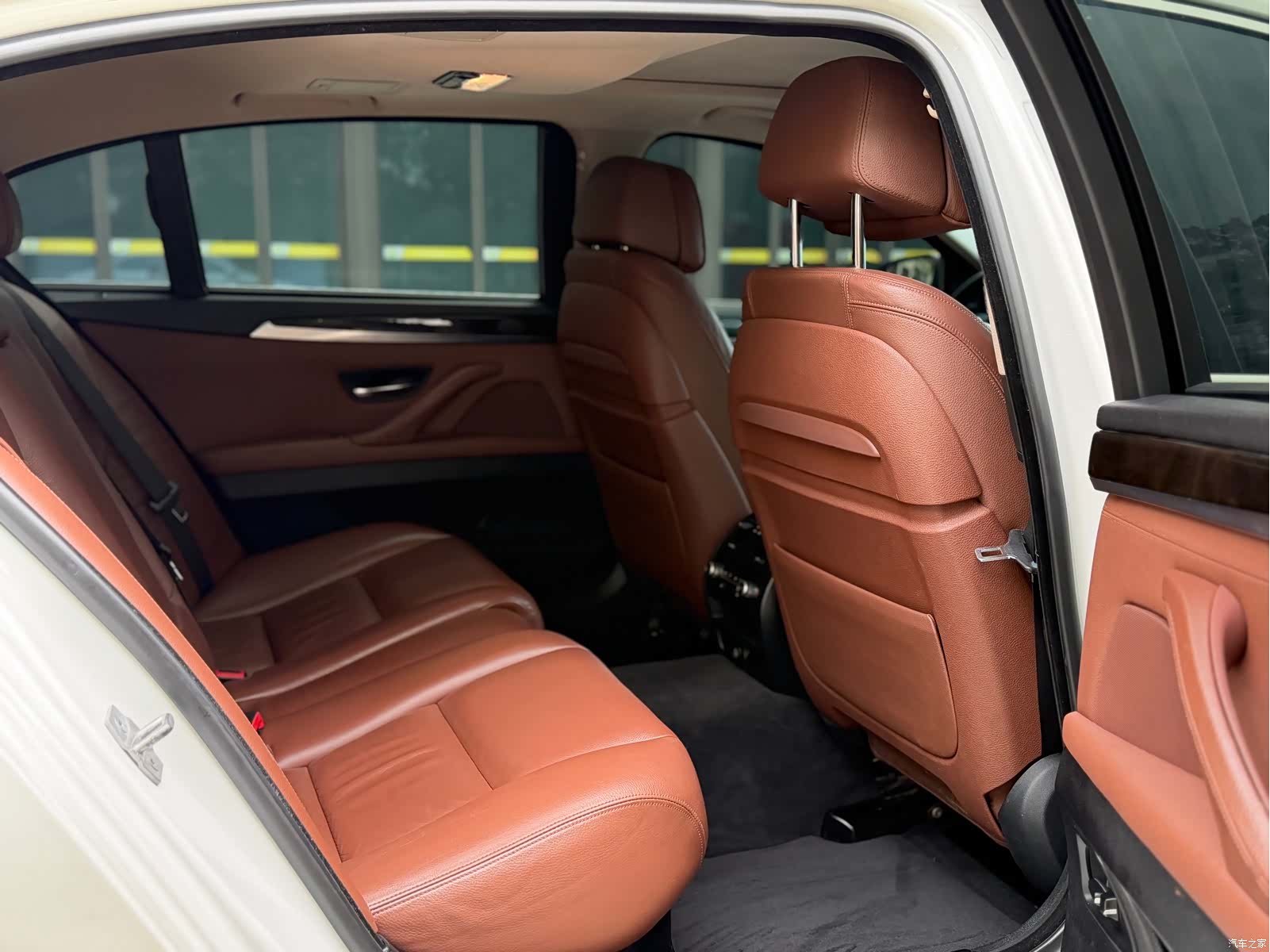 BMW 5 Series, 2015 4