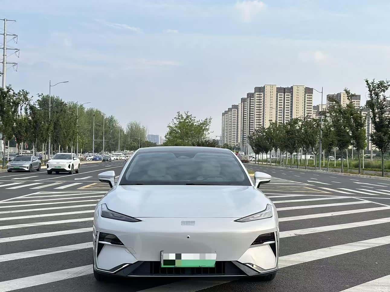Geely E8, 2023 3