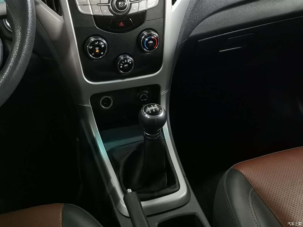 BYD F3, 2015 13