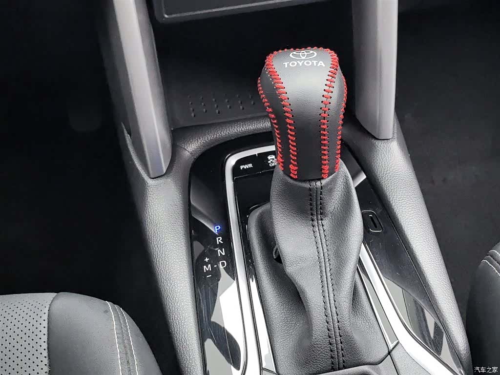 Toyota Frontlander, 2024 13