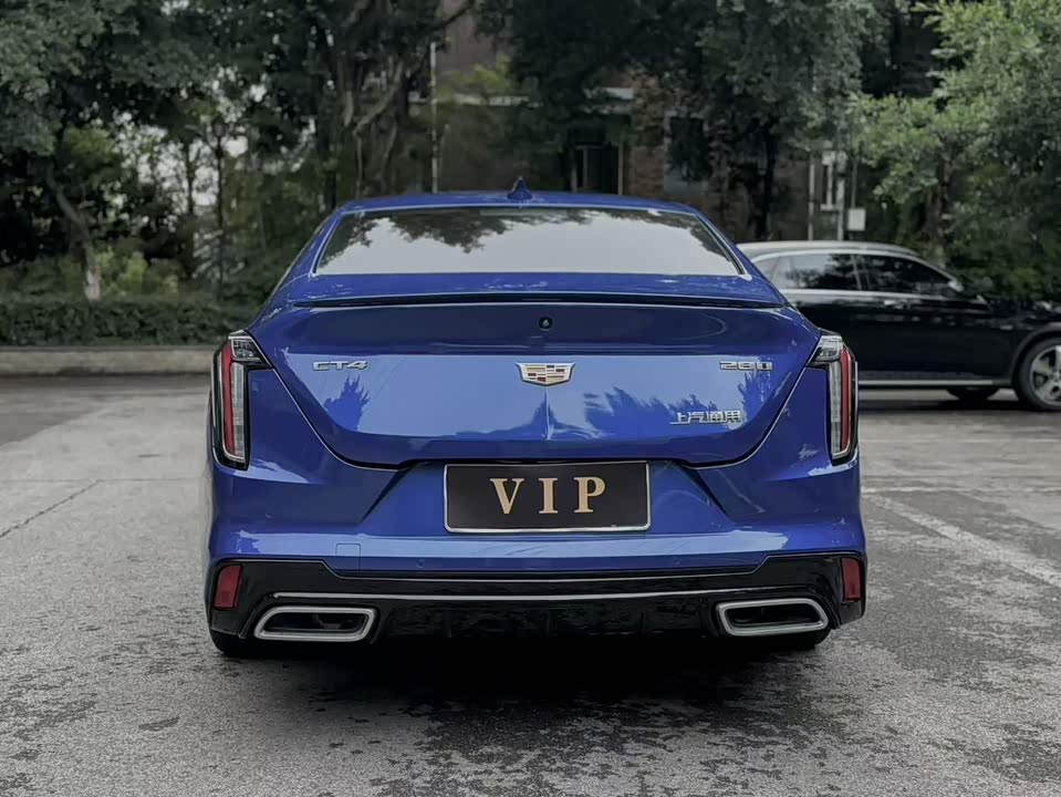 Cadillac CT4