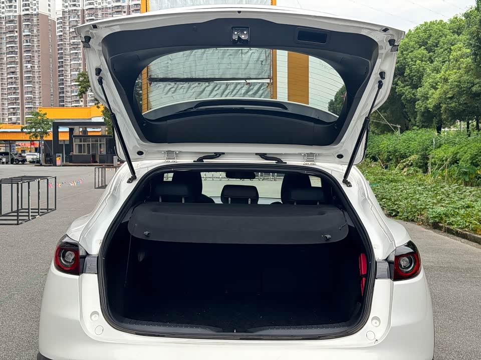 Mazda CX-4