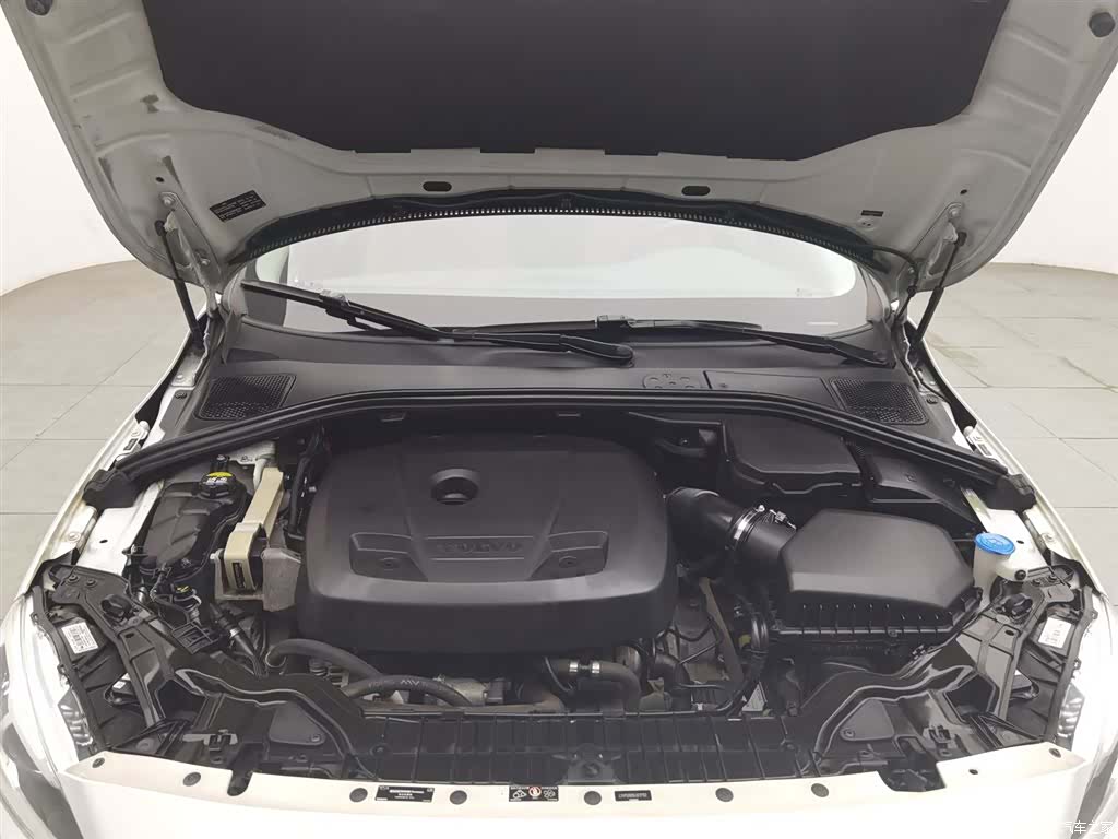 Volvo S60, 2019 6