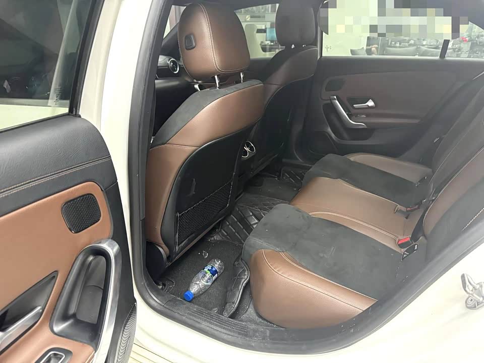 Mercedes-Benz Class A Mercedes-Benz Class A