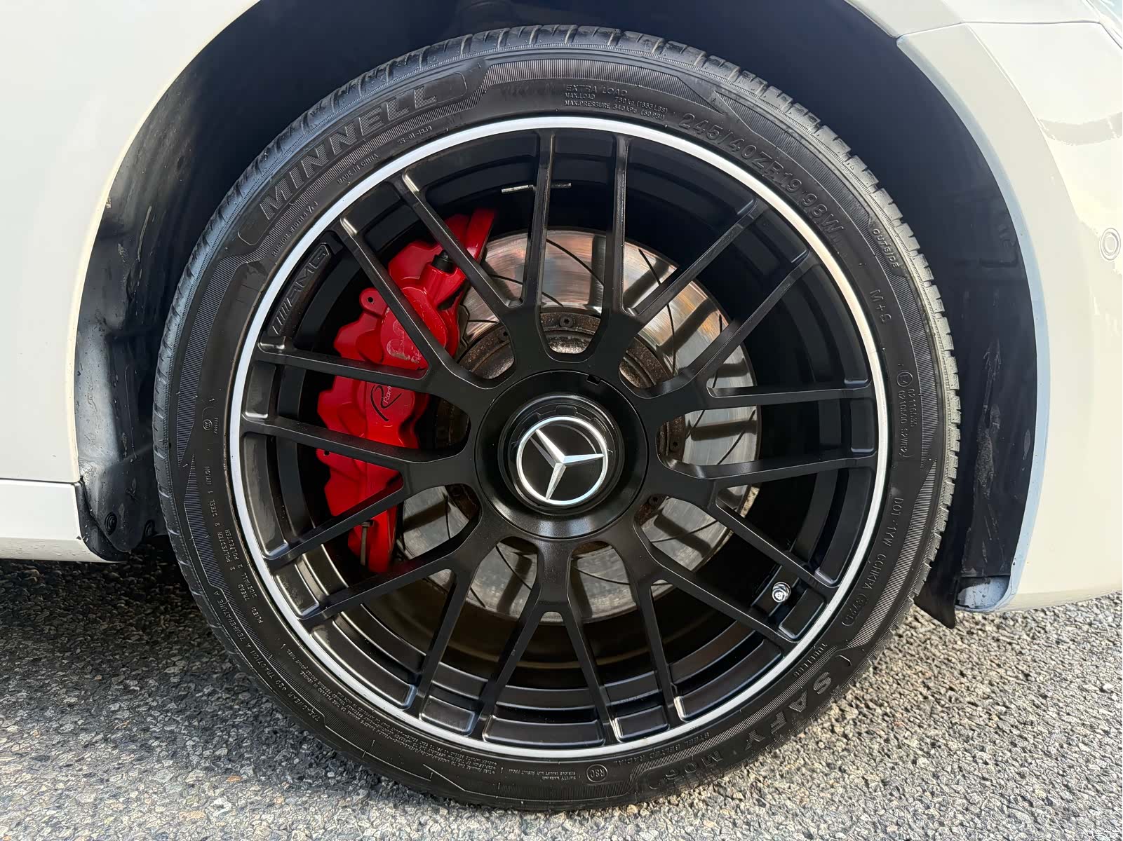 Mercedes-Benz E-Class, 2018 18
