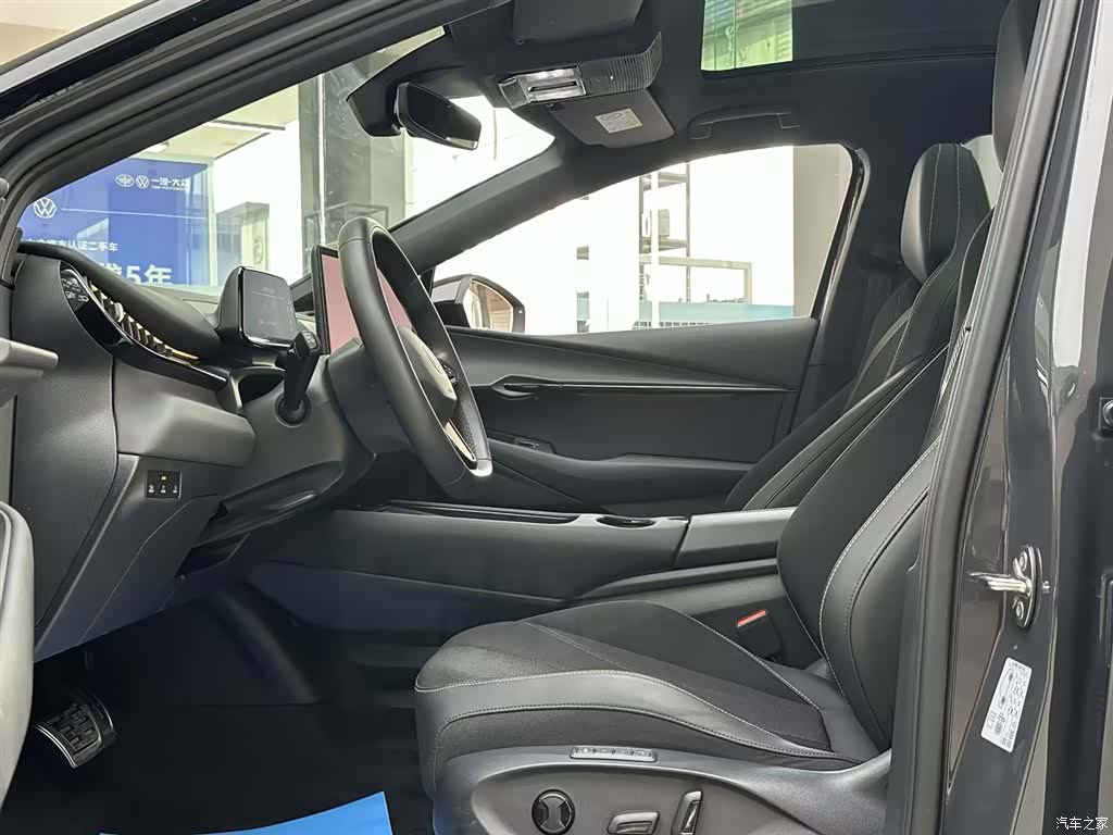 Volkswagen 06, 2025 6