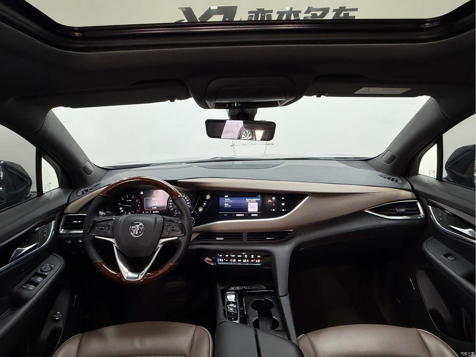 Buick Enclave, 2022 все фото