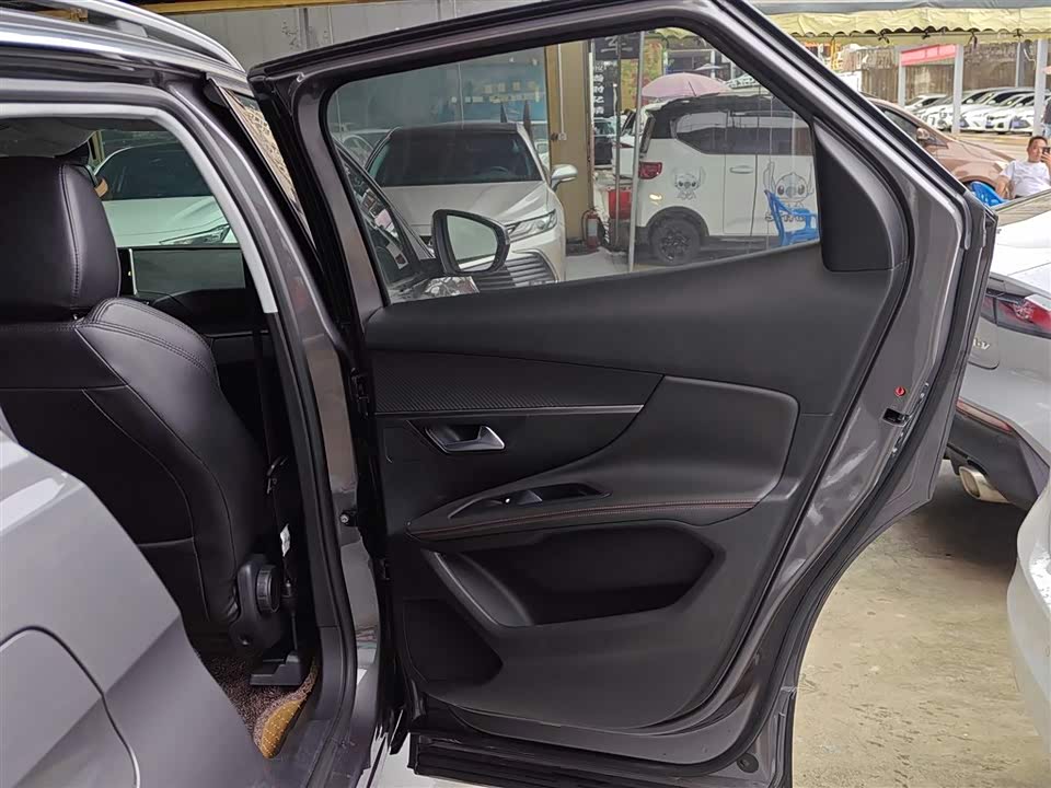 Peugeot 4008 Peugeot 4008