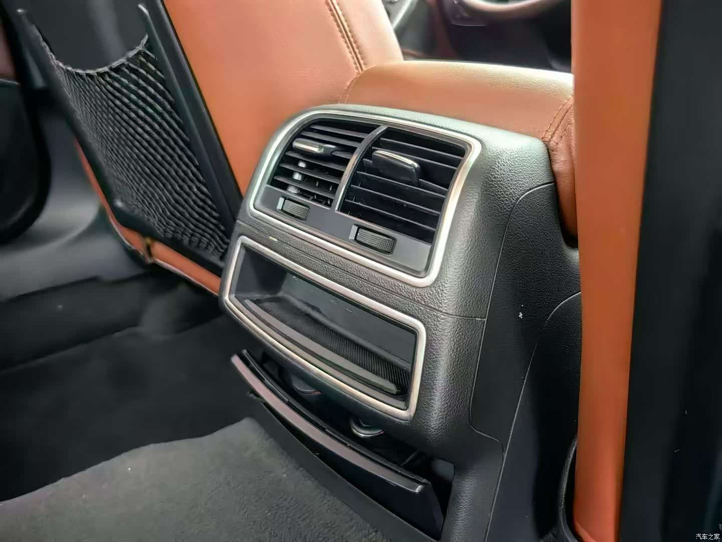 Audi A6L, 2015 6