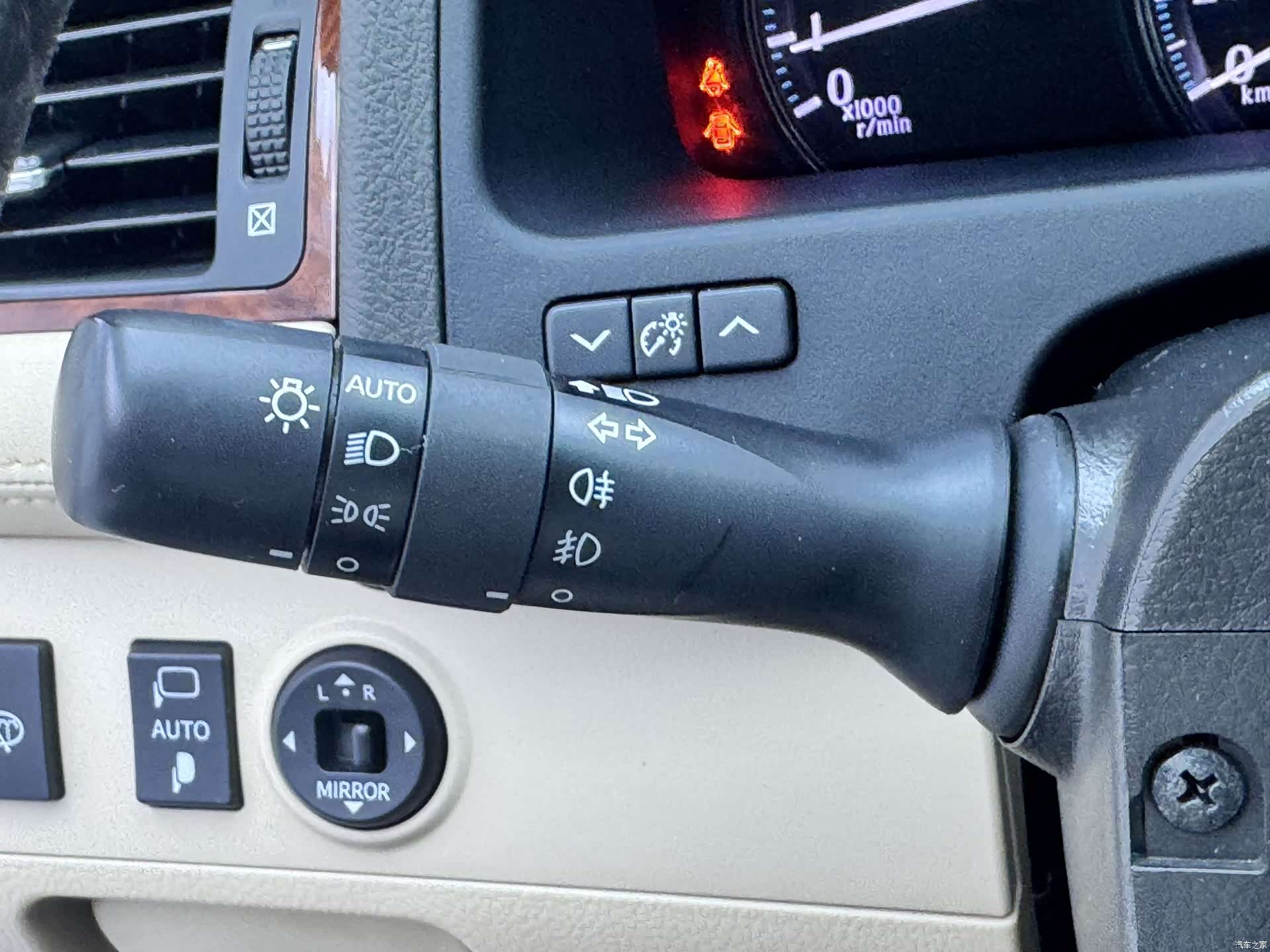 Toyota Crown, 2012 22