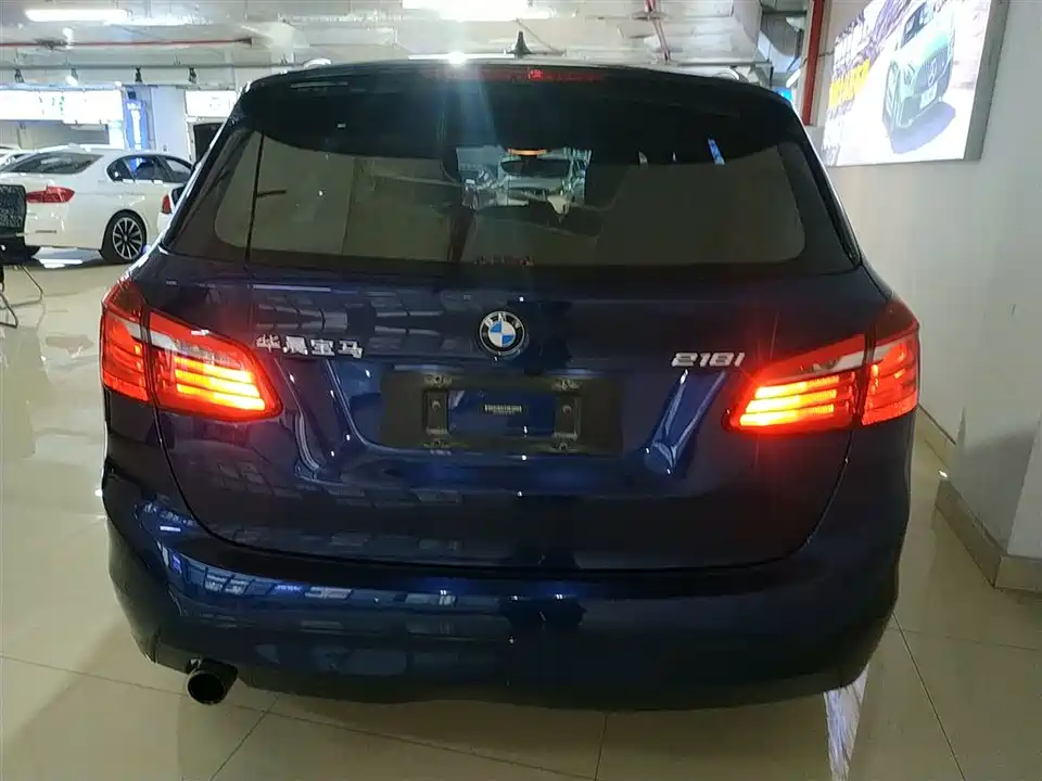 BMW 2 series station wagon