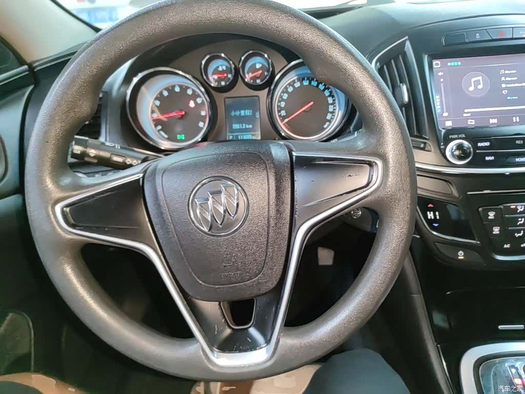 Buick Regal, 2015 11