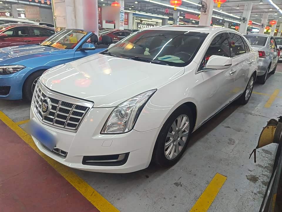 Cadillac XTS