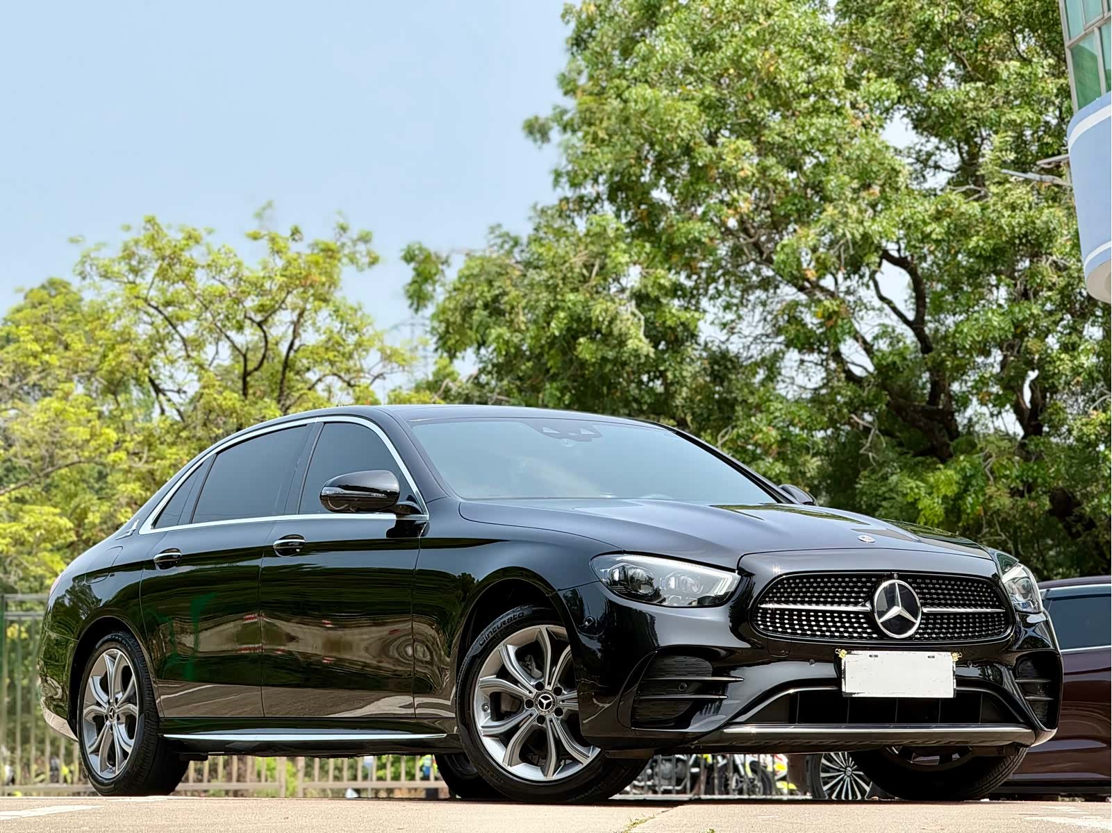 Mercedes-Benz E-Class, 2021 3