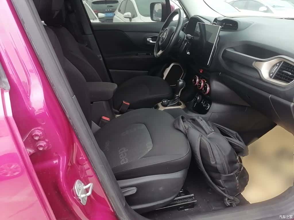 Jeep Renegade, 2017 25