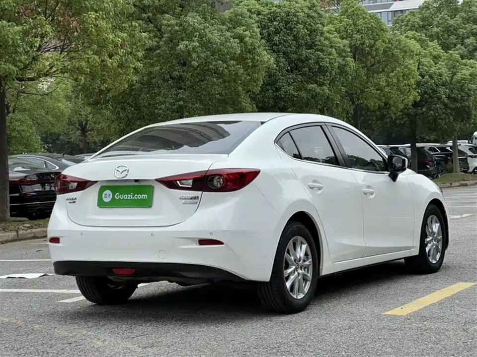Mazda 3 Angkesaila