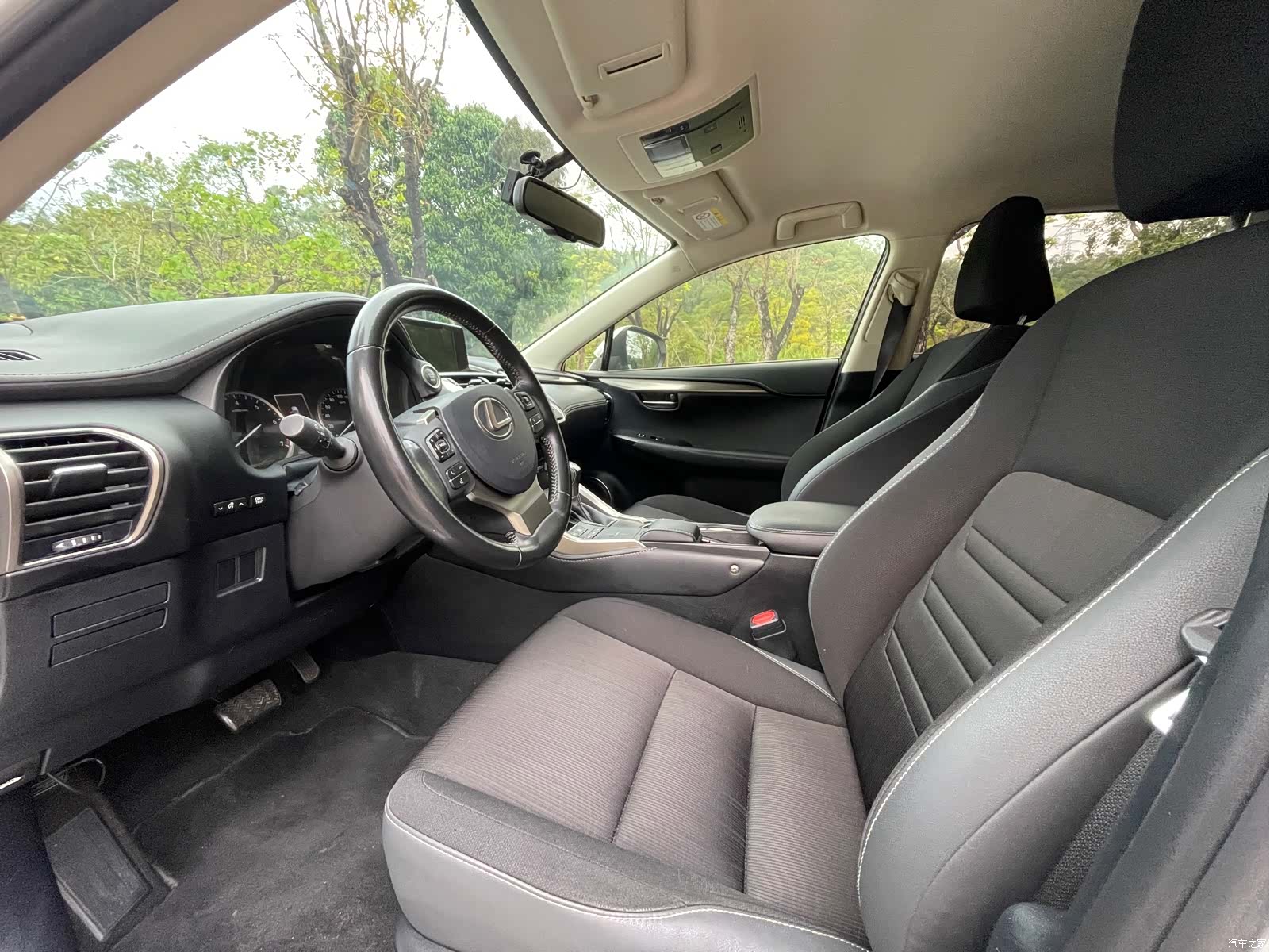 Lexus NX, 2019 4