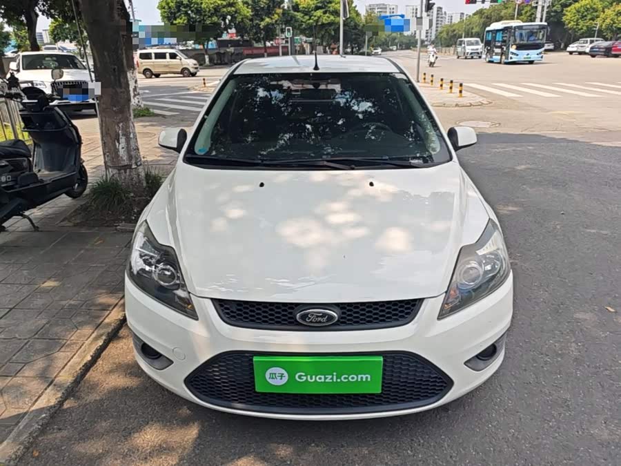 Ford Focus 2015, фото 3