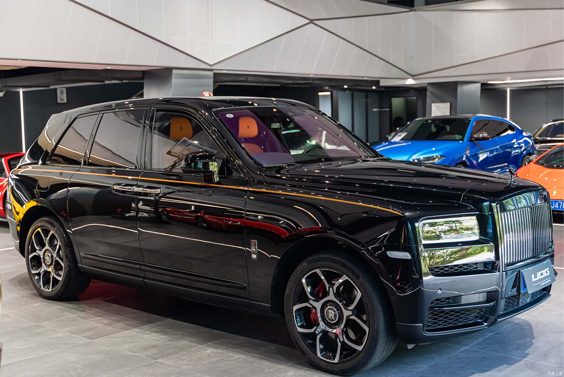Rolls-Royce Cullinan, 2022 9