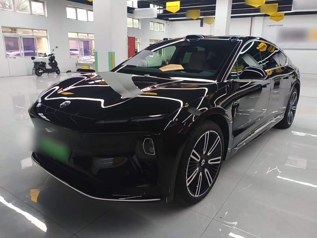 NIO ET9