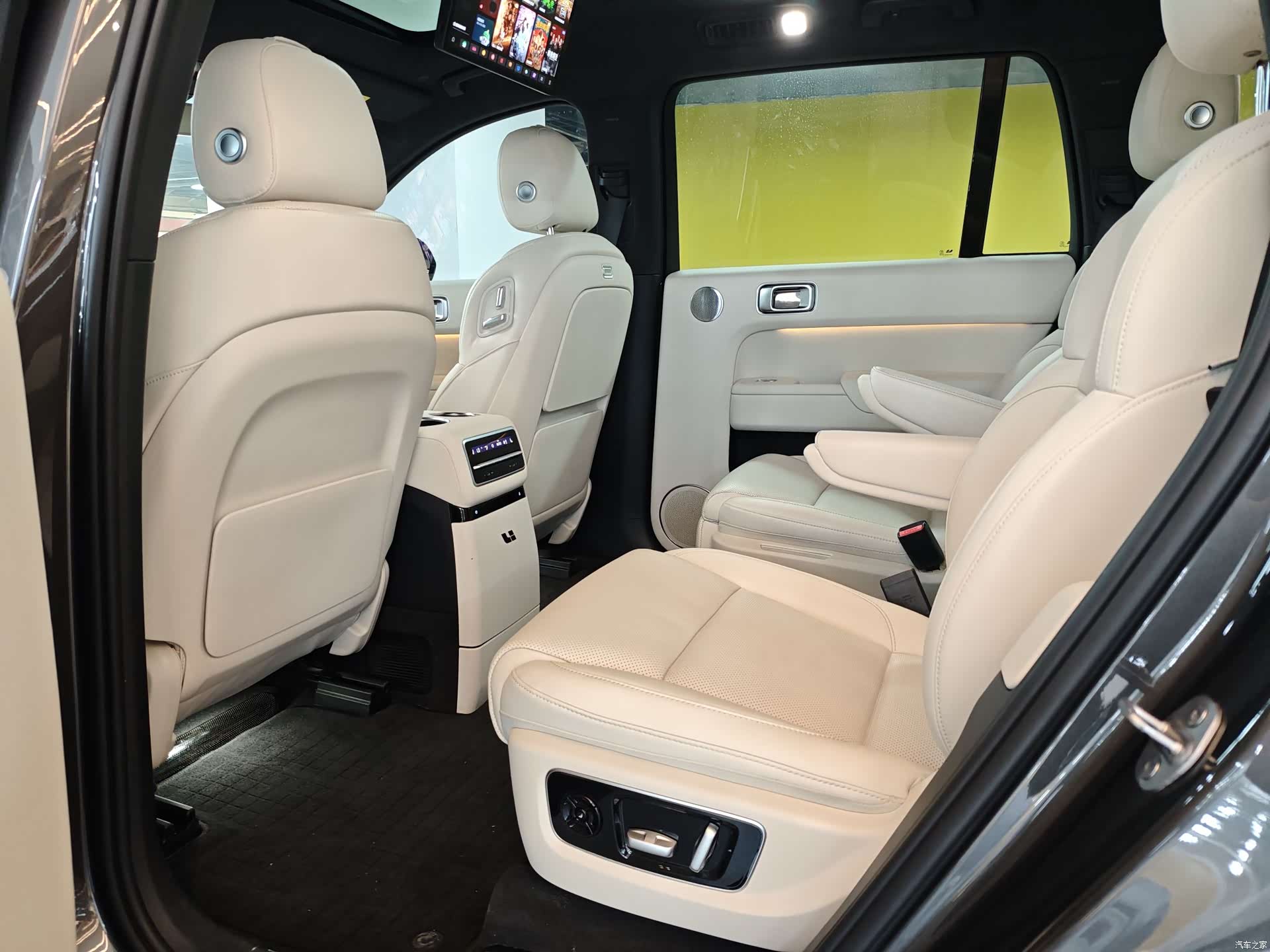 Li Auto L9, 2023 12