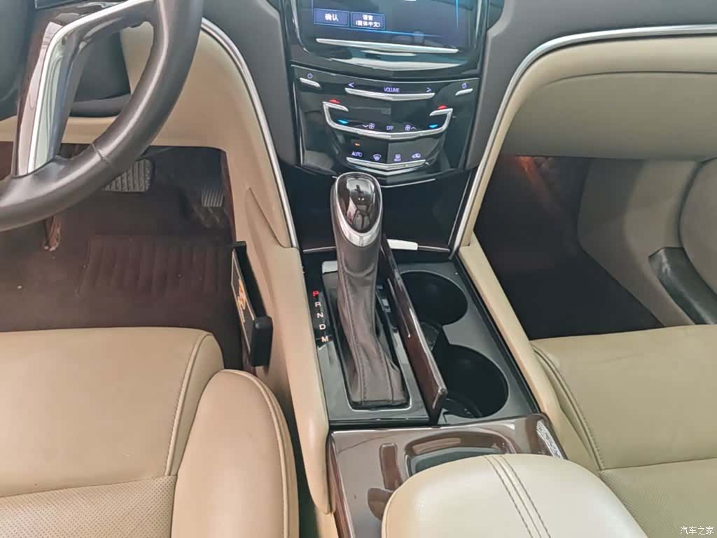 Cadillac XTS, 2016 14