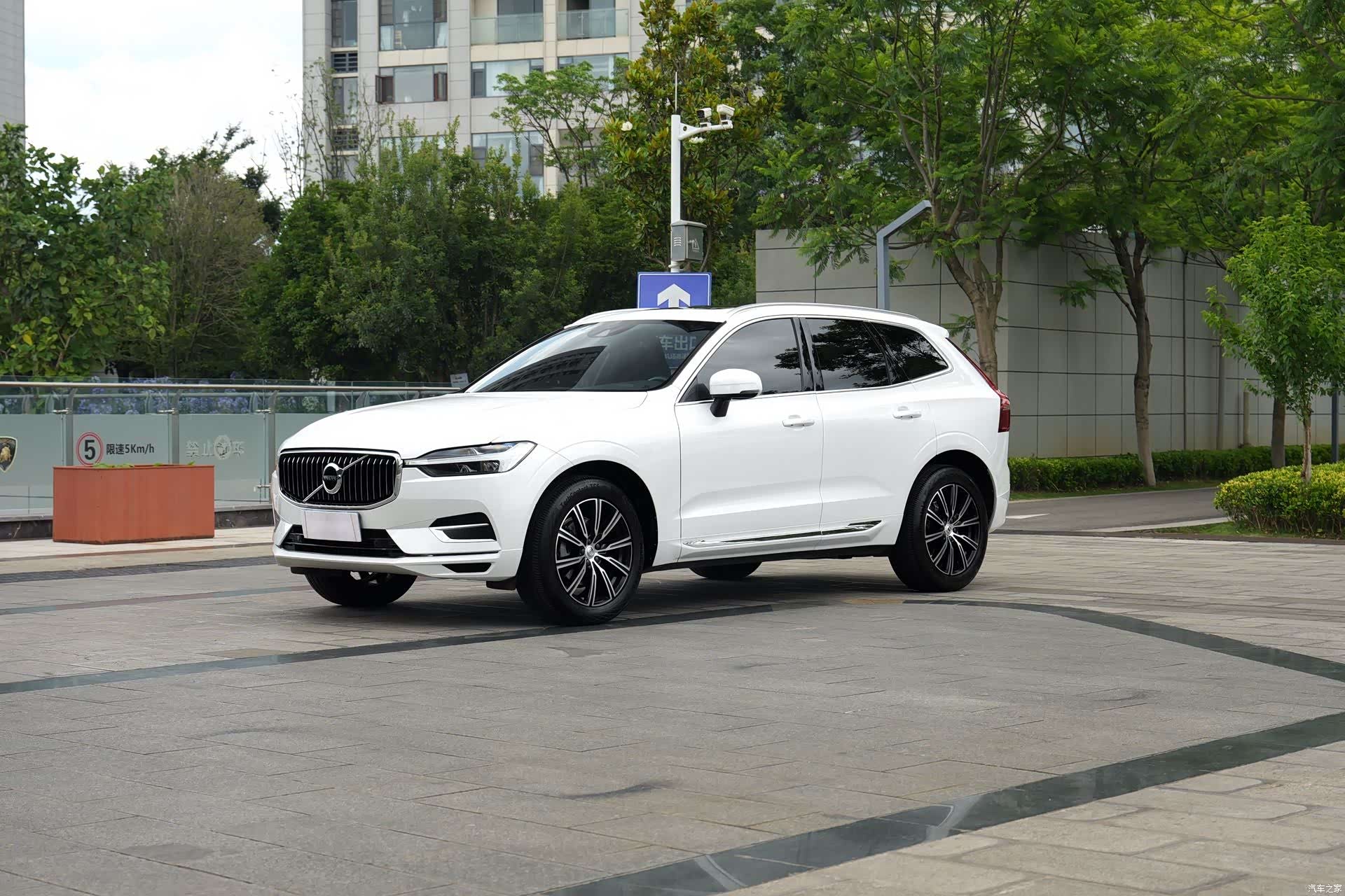 Volvo XC60, 2021 3