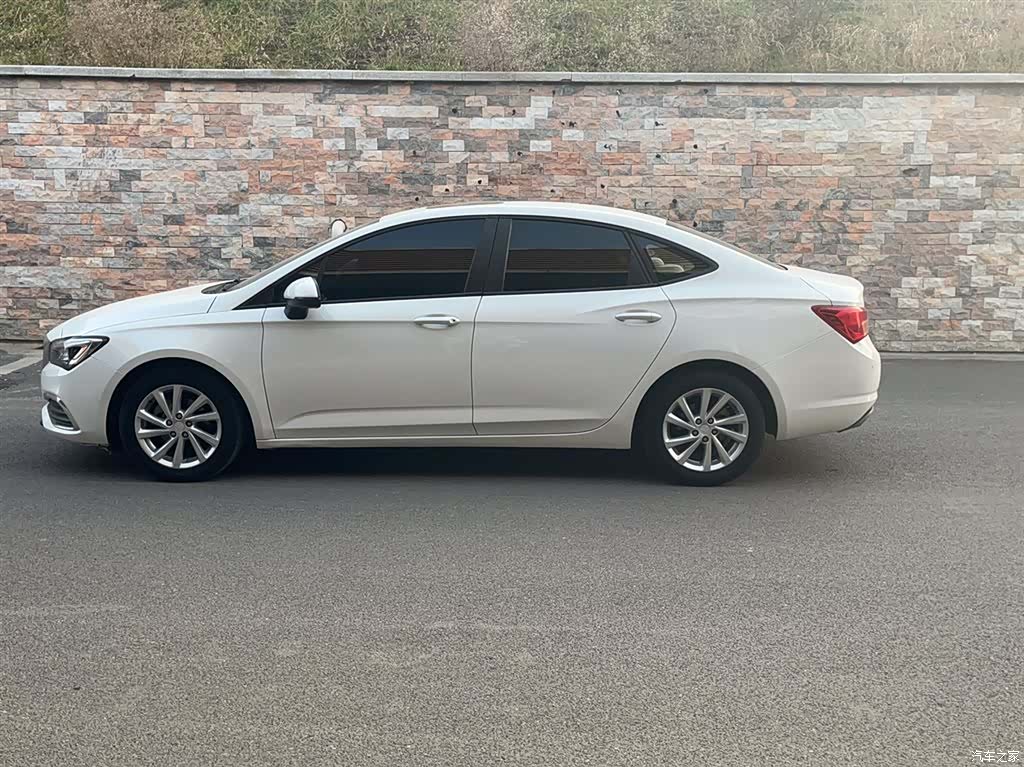 Buick Verano, 2019 24