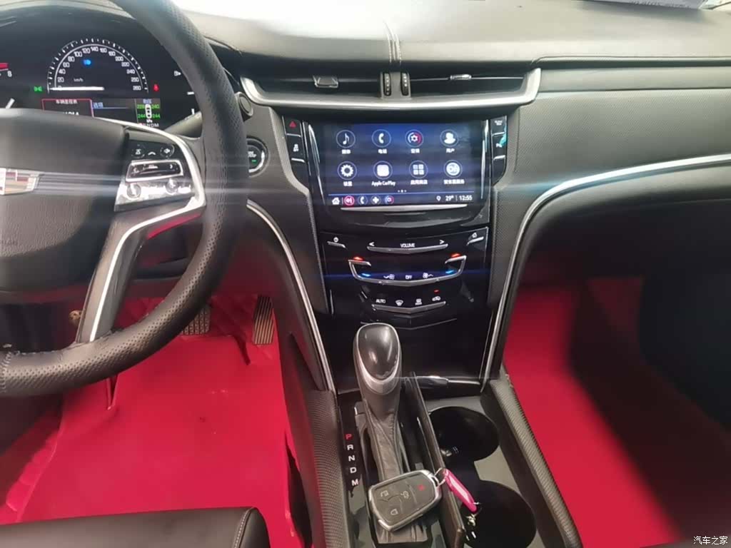 Cadillac XTS, 2018 13