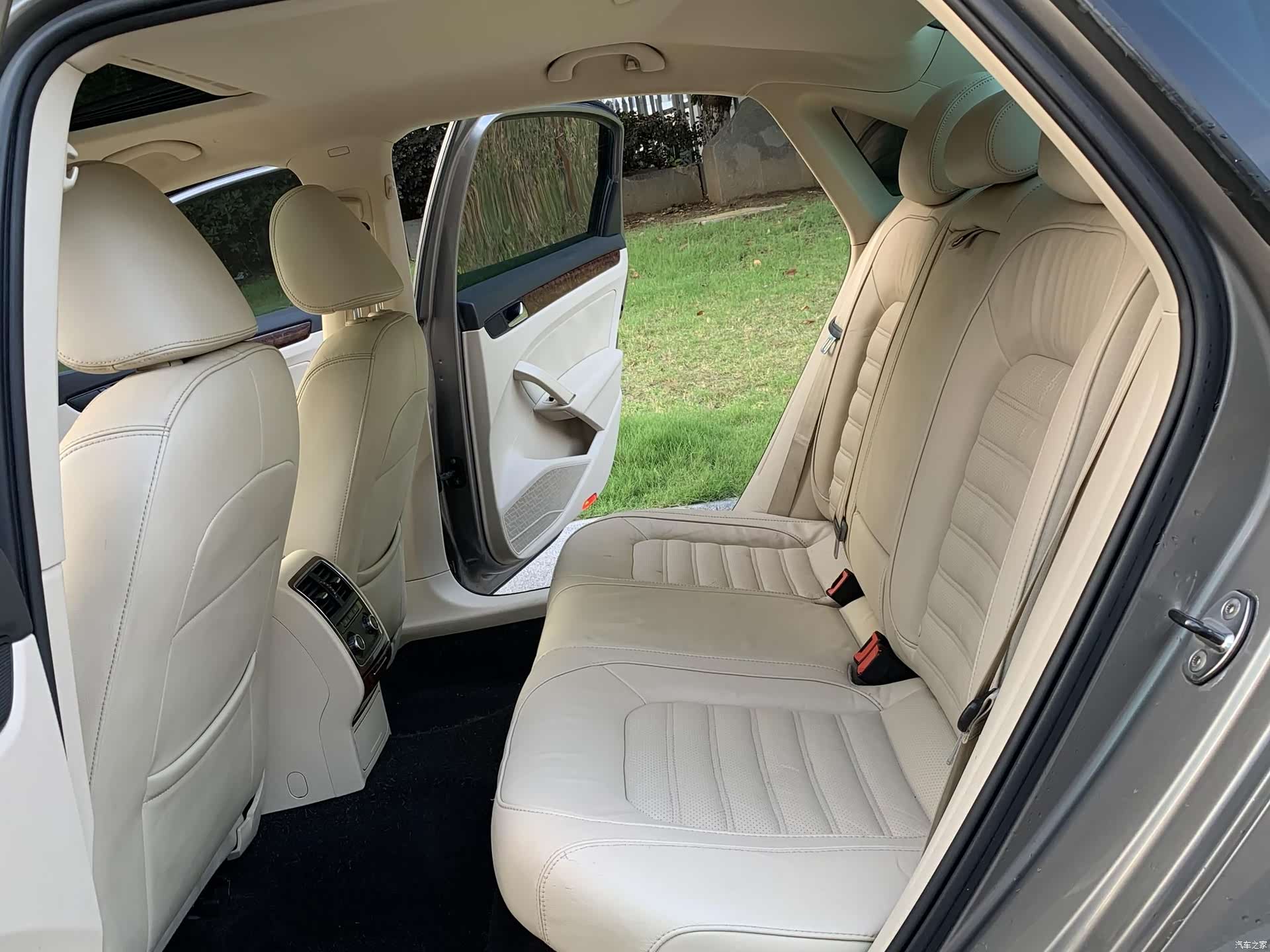 Volkswagen Passat, 2013 17