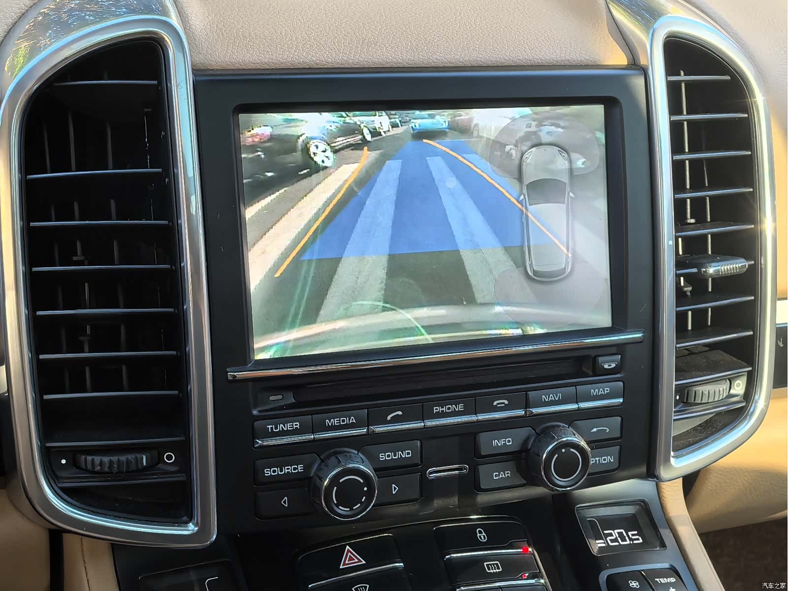 Porsche Cayenne, 2013 3