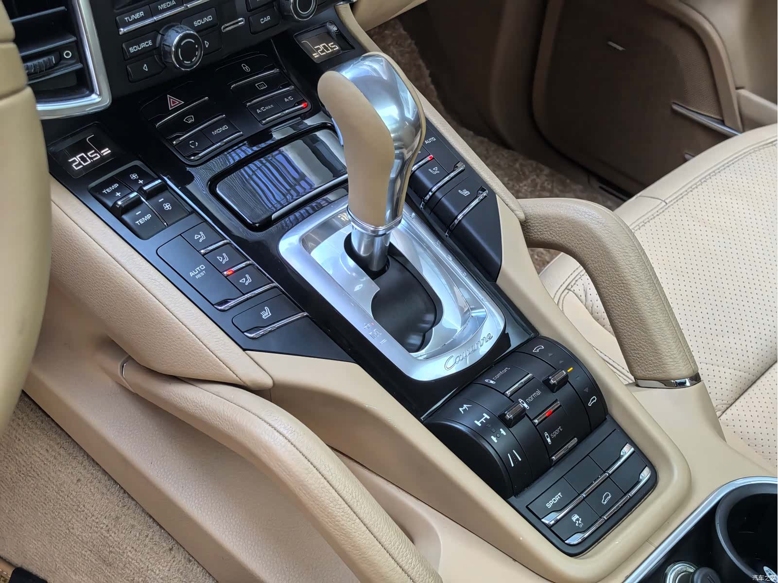 Porsche Cayenne, 2013 18