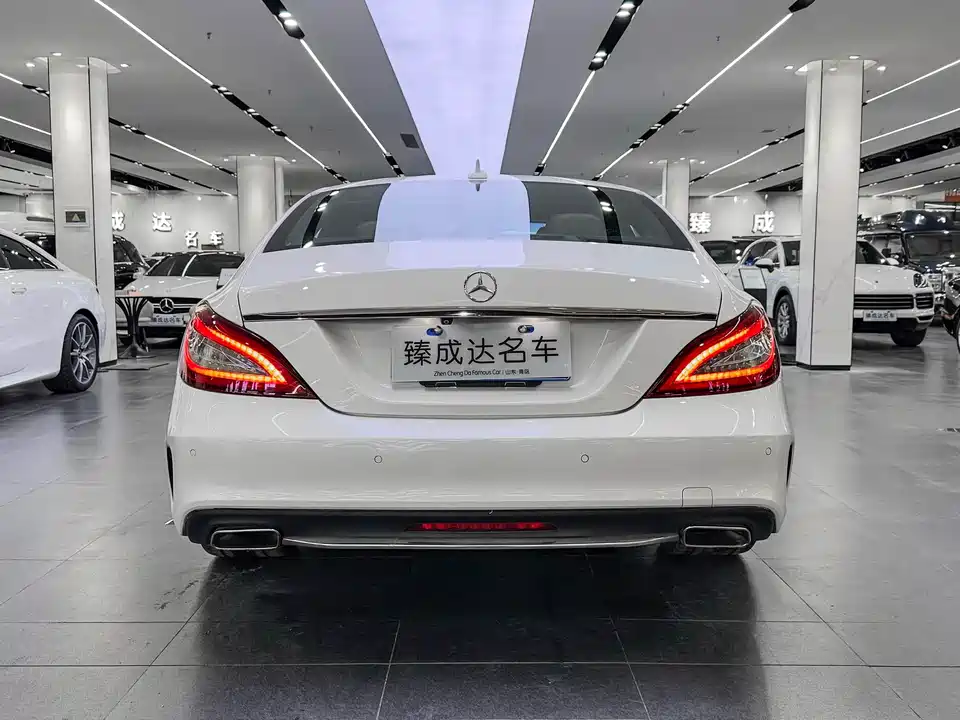 Mercedes-Benz CLS