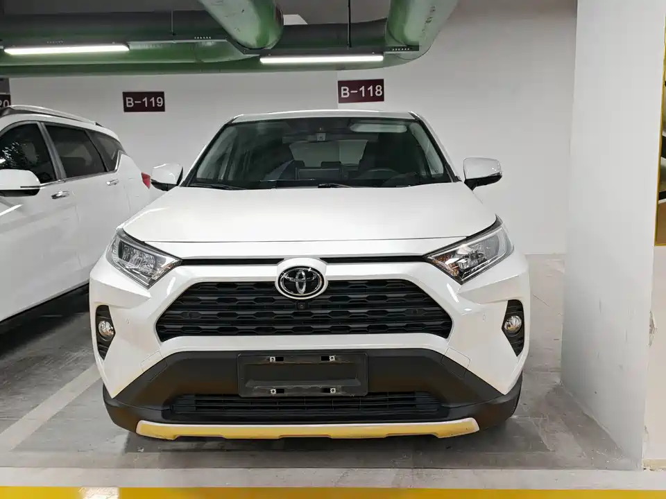 Toyota RAV4 Rongfang