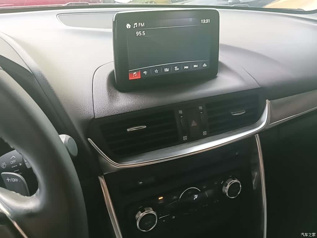 Mazda CX-4, 2018 13