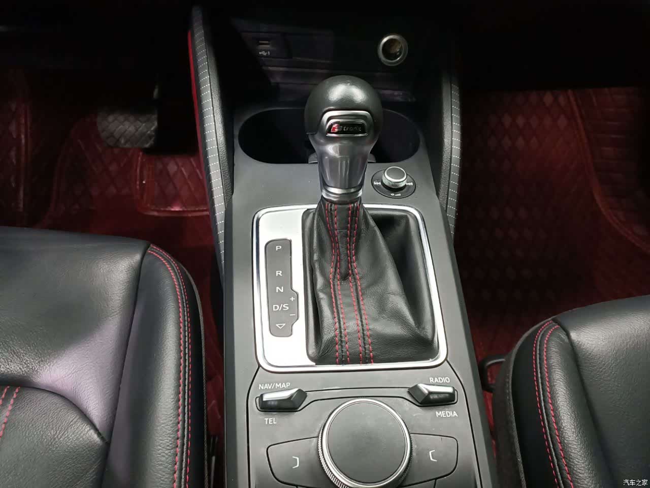 Audi Q2L, 2023 12