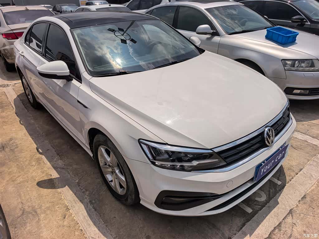 Volkswagen Lamando, 2022 3