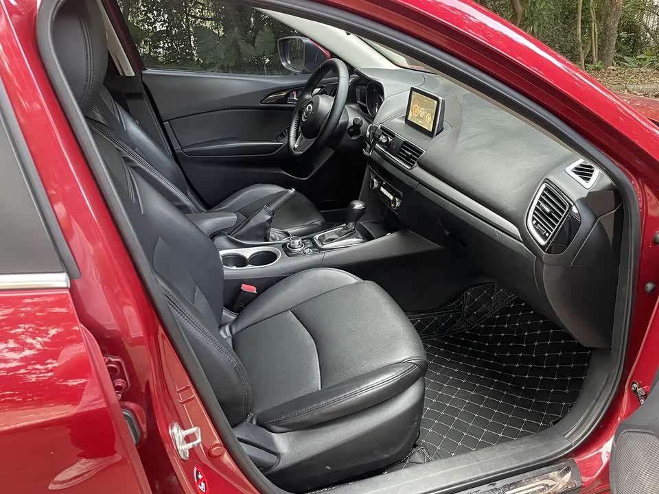 Mazda 3 Angkesaila Mazda 3 Angkesaila