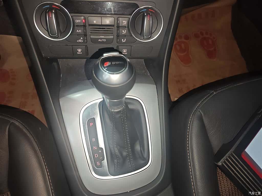 Audi Q3, 2018 11
